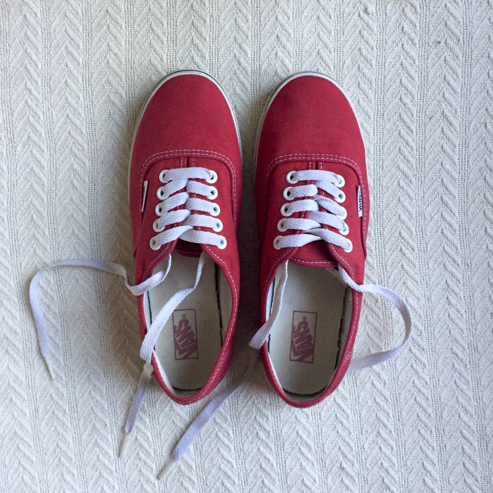 Vans Low Top Canvas Sneakers in Red
